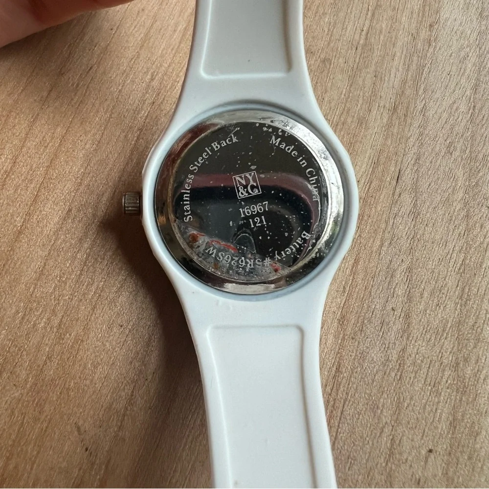 New York & company ladies houndstooth fashion watch NEW BATTERY